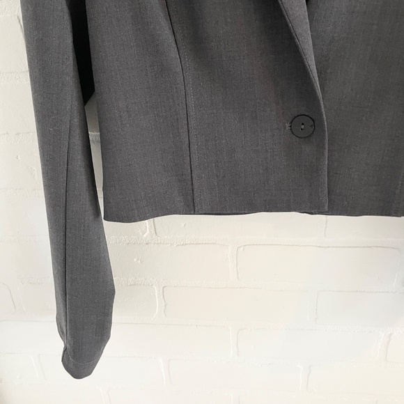 Sarah Pacini Crop Blazer Asymmetrical Collar Gray Wool blend Business Casual S - Picture 7 of 13